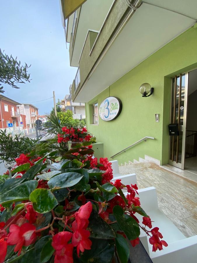 Hotel Tre Stelle Rimini Ngoại thất bức ảnh